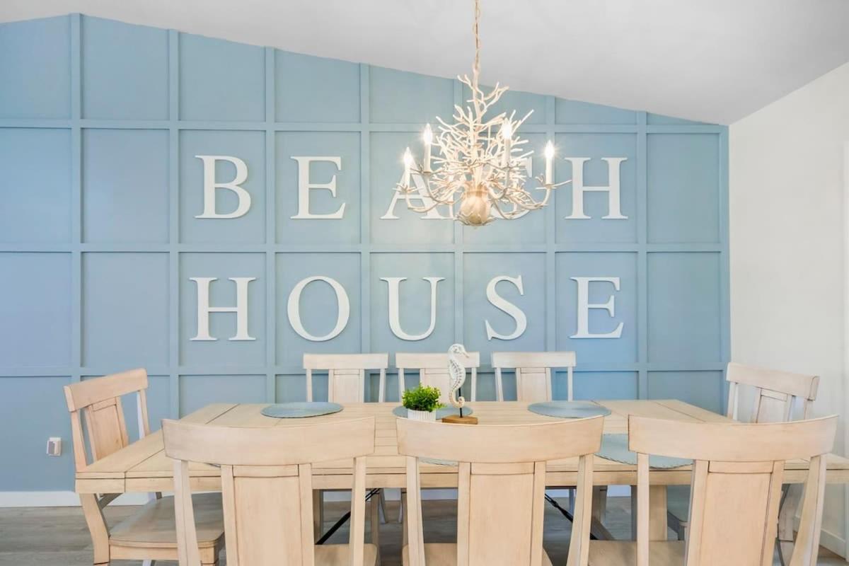 The St Augusdream Renovated Beach House Sleeps 8 Walk To Beach Сейнт-Огастін Екстер'єр фото