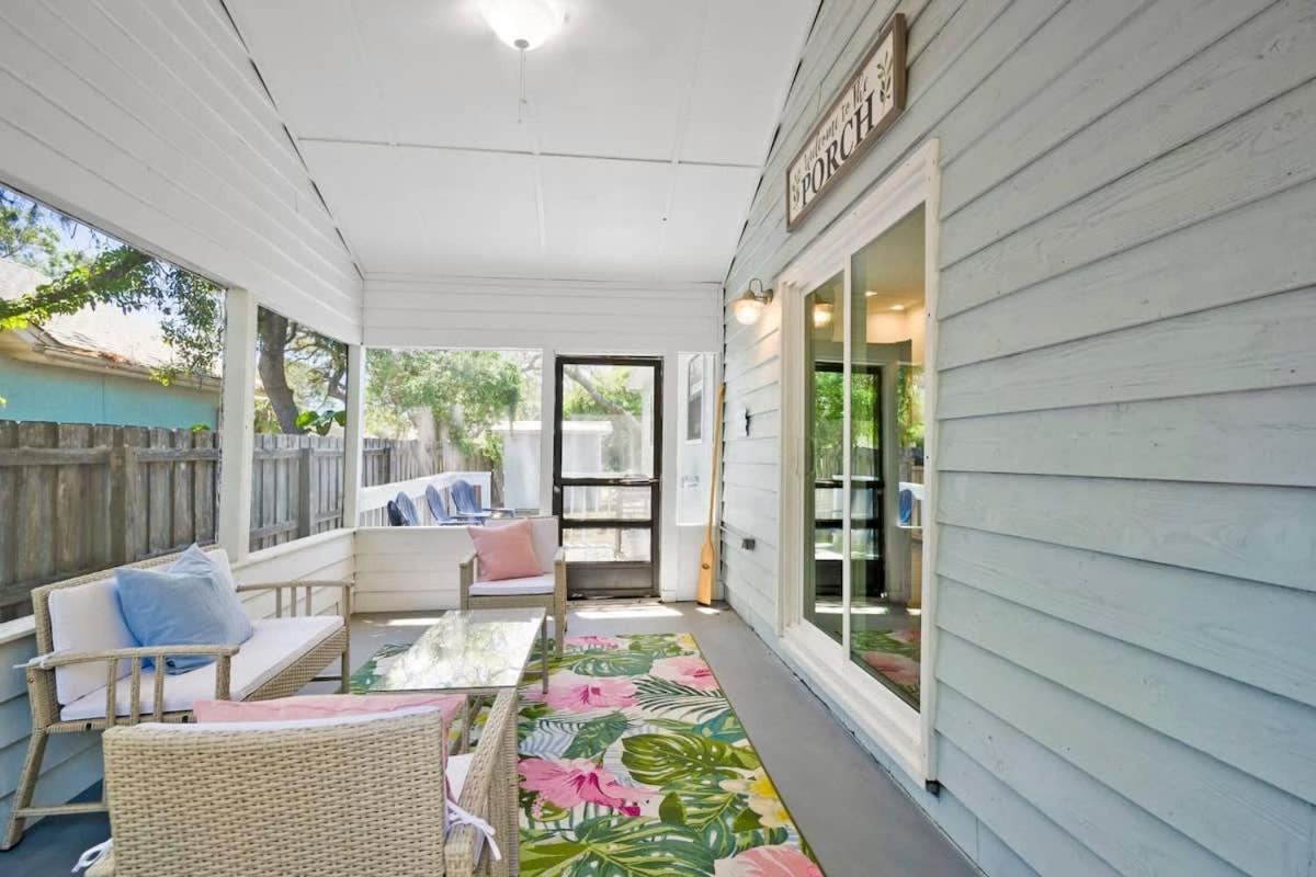 The St Augusdream Renovated Beach House Sleeps 8 Walk To Beach Сейнт-Огастін Екстер'єр фото